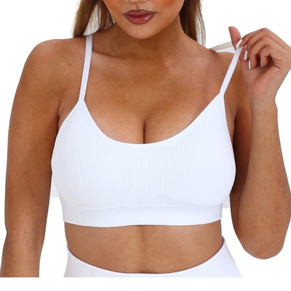 Women White 2 pieces Seamless High Waist Shorts and Bralette Size - Picture 4 of 5